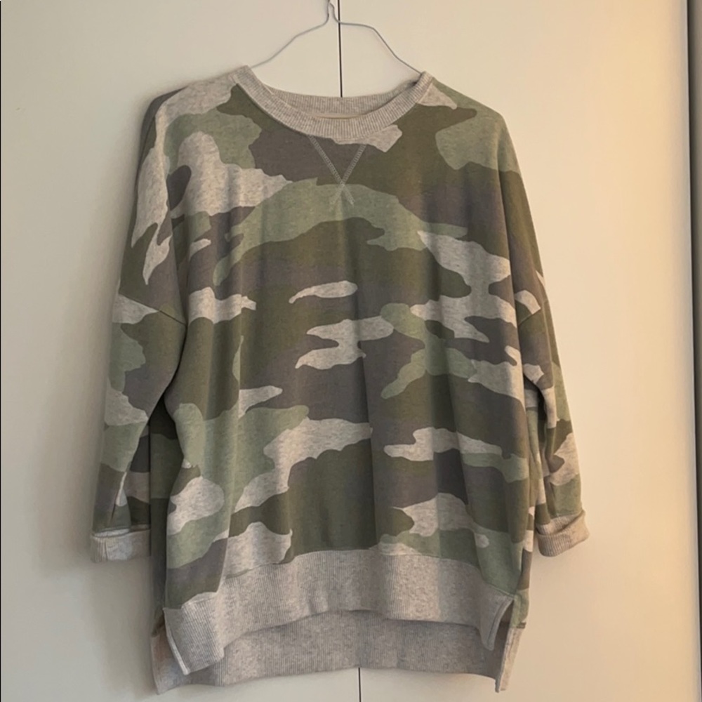 Aerie Camo Long Sleeve (med thickness)